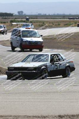 media/Sep-27-2025-24 Hours of Lemons (Sat) [[04fd3ac4ac]]/1pm (Off Ramp)/